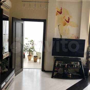 Сдается Многокомнатная квартира, 80 м²