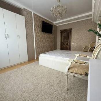 Сдается 2-х комнатная квартира, 71 м²