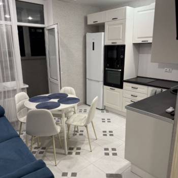 Сдается 2-х комнатная квартира, 63 м²