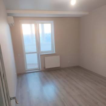 Сдается 2-х комнатная квартира, 76 м²