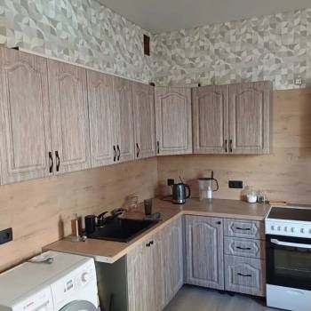 Продается 1-комнатная квартира, 42,4 м²