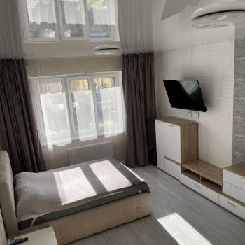 Продается 1-комнатная квартира, 48 м²