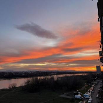 Продается 1-комнатная квартира, 36,8 м²