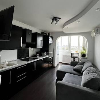 Продается 1-комнатная квартира, 36,8 м²