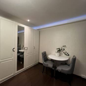 Продается 1-комнатная квартира, 36,8 м²