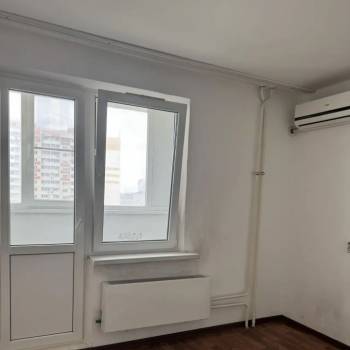 Продается 1-комнатная квартира, 37,2 м²