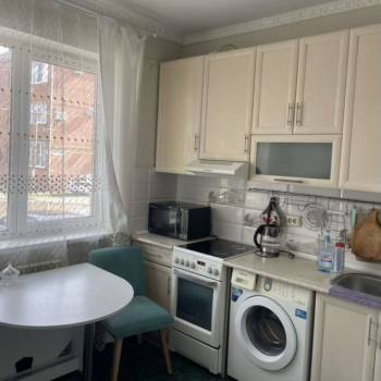 Продается 1-комнатная квартира, 40,5 м²
