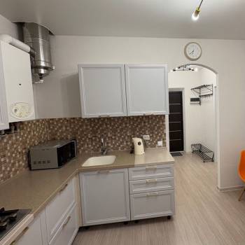 Продается 1-комнатная квартира, 36 м²