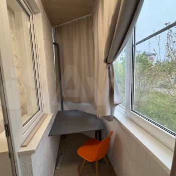 Продается 1-комнатная квартира, 36 м²
