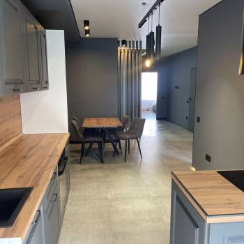 Продается 2-х комнатная квартира, 74 м²