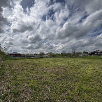 Продается Участок, 700 м²