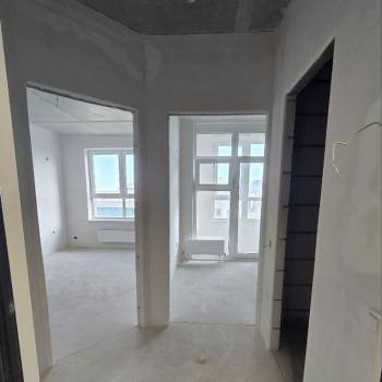 Продается 1-комнатная квартира, 37 м²