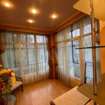 Продается Многокомнатная квартира, 144,4 м²