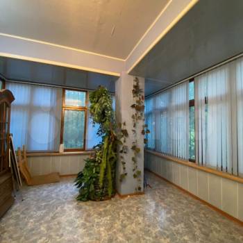 Продается Многокомнатная квартира, 144,4 м²