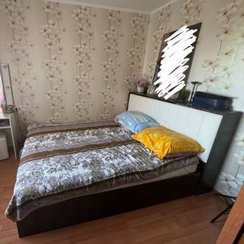 Продается Многокомнатная квартира, 74,2 м²