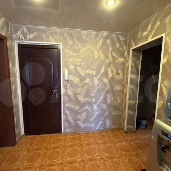 Продается Многокомнатная квартира, 74,2 м²