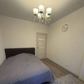 Продается 1-комнатная квартира, 35 м²