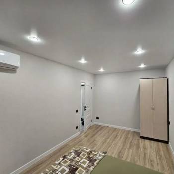Продается 1-комнатная квартира, 28,3 м²