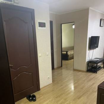 Сдается Многокомнатная квартира, 60 м²