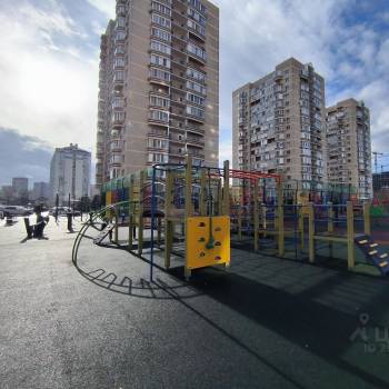 Сдается 1-комнатная квартира, 45 м²