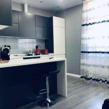 Сдается 2-х комнатная квартира, 70 м²