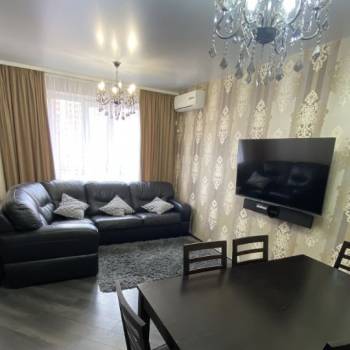 Сдается Многокомнатная квартира, 80 м²