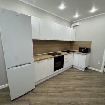 Сдается 1-комнатная квартира, 47 м²