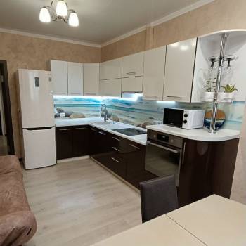 Продается 1-комнатная квартира, 43 м²