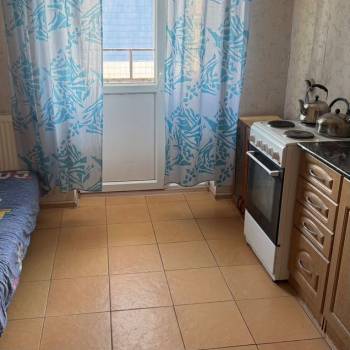 Сдается 1-комнатная квартира, 35 м²