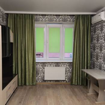 Сдается 1-комнатная квартира, 38 м²