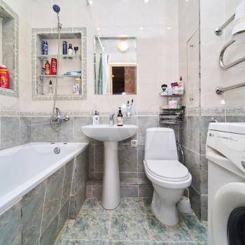 Продается Многокомнатная квартира, 88,6 м²