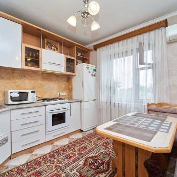 Продается Многокомнатная квартира, 88,6 м²