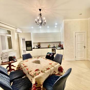 Продается 2-х комнатная квартира, 71,5 м²