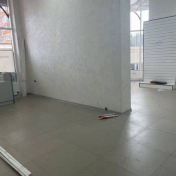 Продается Нежилое помещение, 74 м²