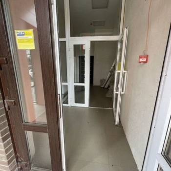 Продается Нежилое помещение, 74 м²