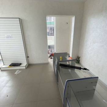 Продается Нежилое помещение, 74 м²