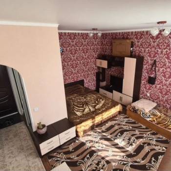 Продается 1-комнатная квартира, 32 м²