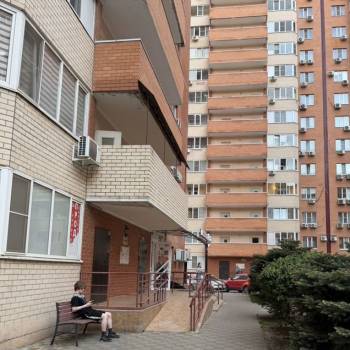 Продается 2-х комнатная квартира, 60,7 м²