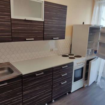 Сдается 1-комнатная квартира, 37 м²