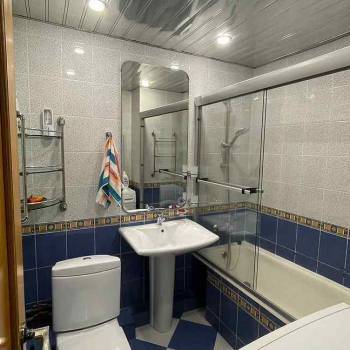 Сдается Многокомнатная квартира, 60 м²