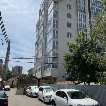 Продается Многокомнатная квартира, 238 м²