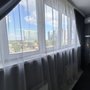 Продается 1-комнатная квартира, 37 м²