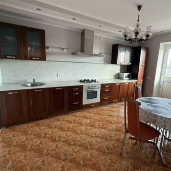 Сдается 2-х комнатная квартира, 66,7 м²