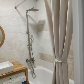 Сдается 2-х комнатная квартира, 65 м²