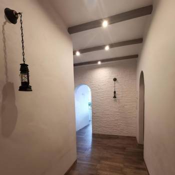 Продается Многокомнатная квартира, 100 м²