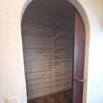 Продается Многокомнатная квартира, 100 м²