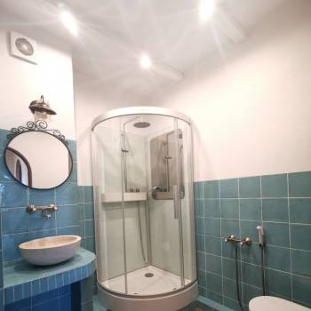 Продается Многокомнатная квартира, 100 м²