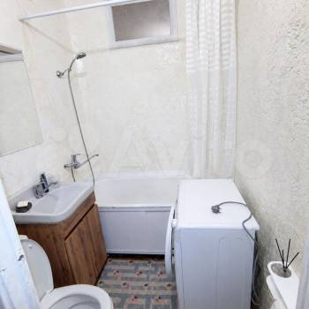 Сдается Многокомнатная квартира, 56,4 м²