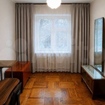 Сдается Многокомнатная квартира, 56,4 м²