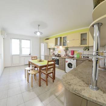 Продается 3-х комнатная квартира, 92 м²